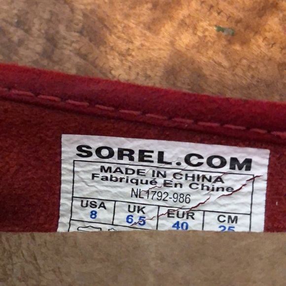 Red Sorel Leather Flats - Picture 3 of 8